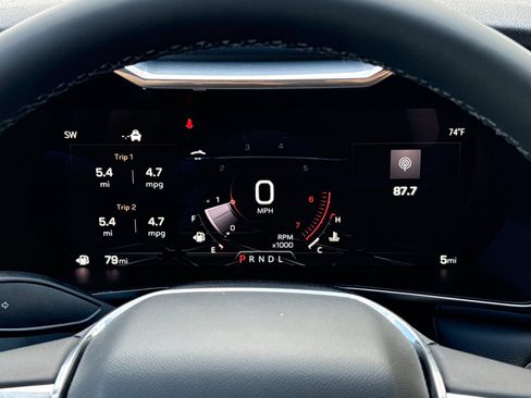 New 2026 GMC Canyon Elevation w/ Convenience Package RWD image 25