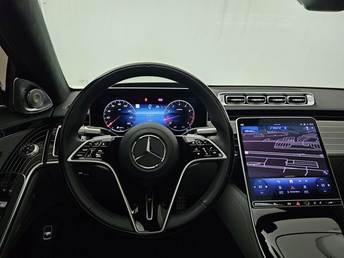 Certified 2024 Mercedes-Benz S 500 4MATIC image 6