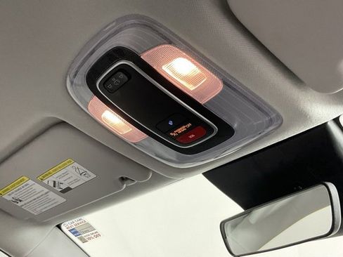 Used 2024 Hyundai Kona SEL image 18