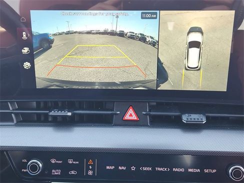 Used 2023 Kia Sportage SX image 19