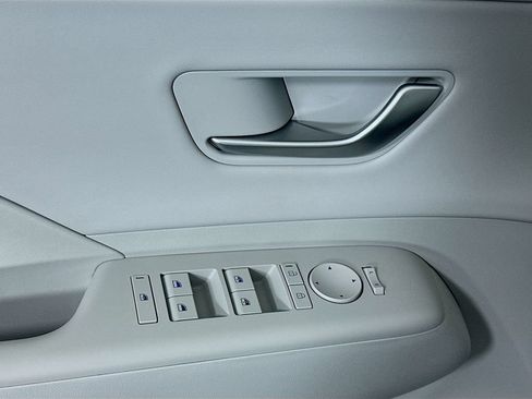 Certified 2026 Hyundai Kona Limited AWD/4WD image 18