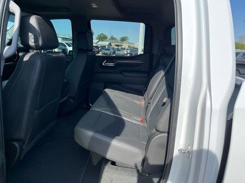 Used 2024 GMC Sierra 1500 SLT w/ SLT Premium Plus Package AWD/4WD image 22