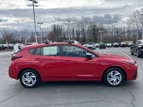 Used 2025 Subaru Impreza 2.0i image 4