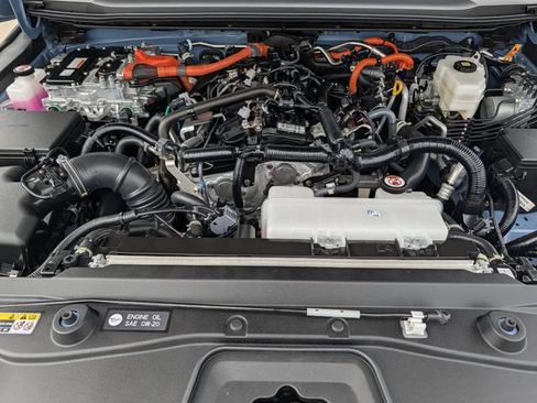 Used 2025 Toyota Land Cruiser w/ Premium Package image 38