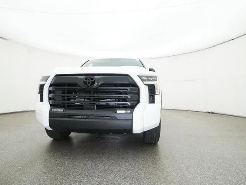 New 2026 Toyota Tundra SR5 AWD/4WD image 31
