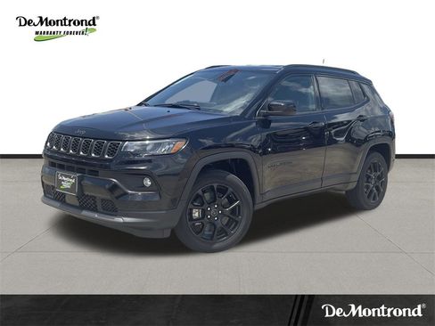 New 2025 Jeep Compass Latitude w/ Altitude Special Edition image 1