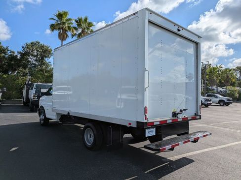 Used 2023 Chevrolet Express 3500 w/ Power Convenience Package image 6