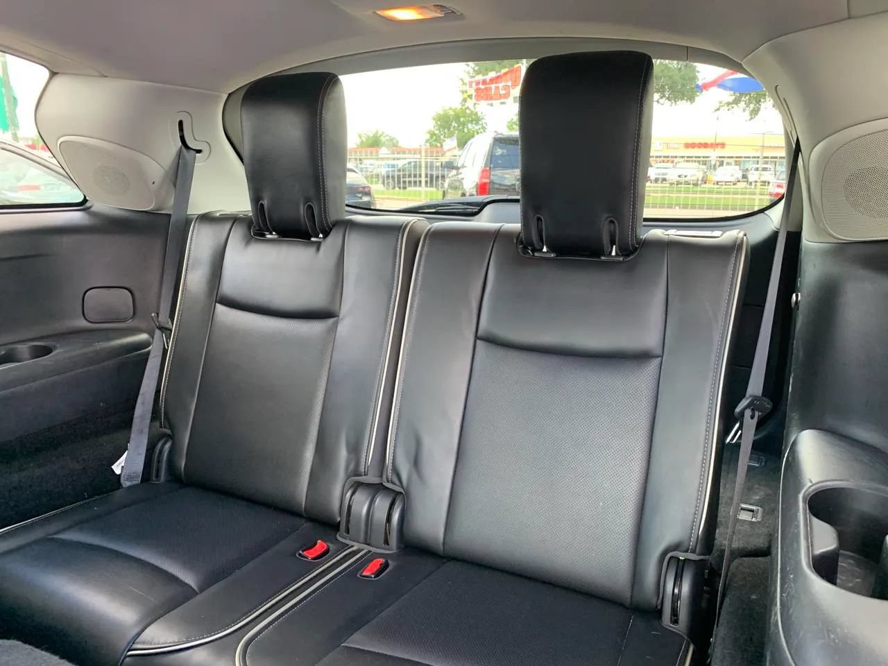 Used 2017 INFINITI QX60 FWD w/ Premium Plus Package image 11