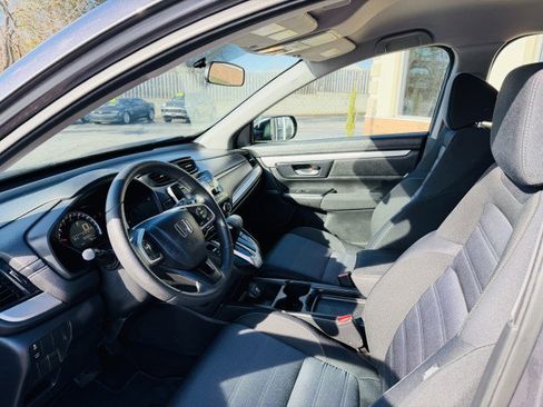Used 2019 Honda CR-V LX image 5