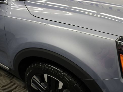 Used 2024 Kia Telluride SX w/ Towing Package AWD/4WD image 39