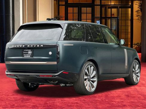 New 2026 Land Rover Range Rover SV AWD/4WD image 8