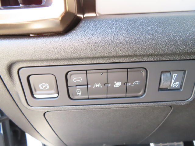 Used 2024 GMC Hummer EV 2X w/ Extreme Off-Road Package AWD/4WD image 44