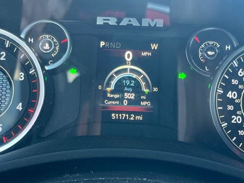 Used 2024 RAM 2500 Big Horn image 28