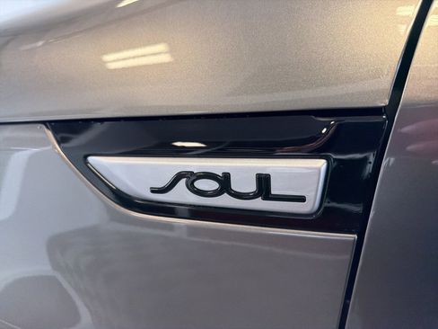 Used 2019 Kia Soul image 10