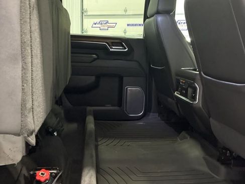 Used 2024 Chevrolet Silverado 2500 High Country w/ High Country Premium Package AWD/4WD image 65