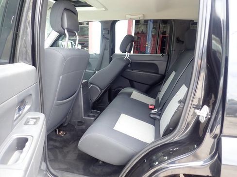 Used 2010 Jeep Liberty Sport w/ Popular Equipment Group image 13
