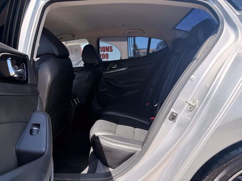 Used 2021 Nissan Maxima 3.5 SV w/ Floor Mat Group FWD image 24