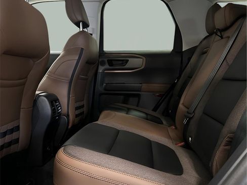 Used 2025 Ford Bronco Sport Outer Banks w/ Outer Banks Tech Package+ image 10