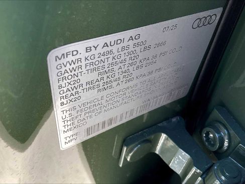 New 2025 Audi Q5 Prestige image 19