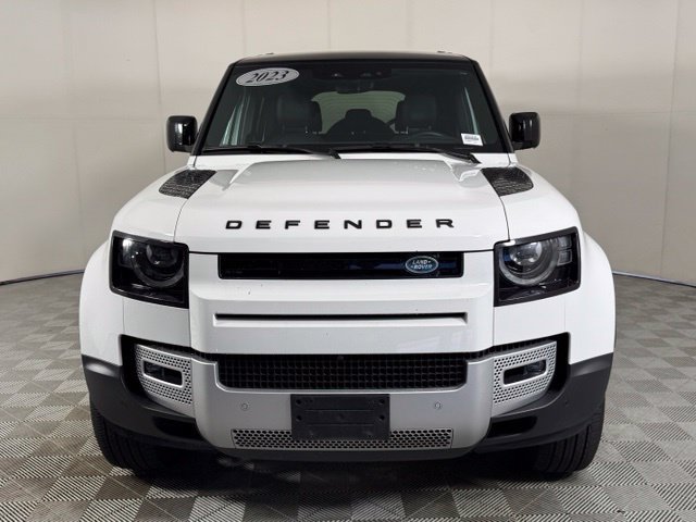 Used 2023 Land Rover Defender 110 S AWD/4WD image 10