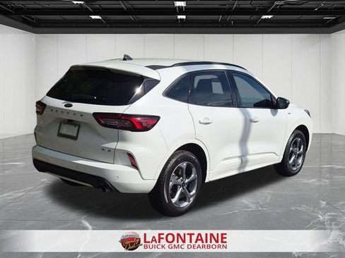 Used 2024 Ford Escape ST-Line w/ Tech Pack #1 AWD/4WD image 5