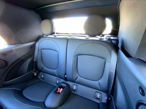 Used 2023 MINI Cooper S FWD image 26