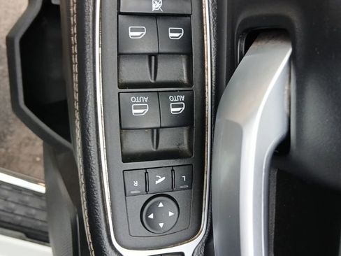 Used 2024 RAM 2500 Big Horn w/ Off Road Package image 32