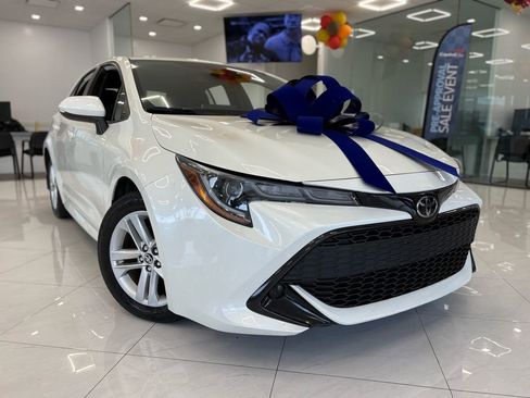 Used 2020 Toyota Corolla SE image 3