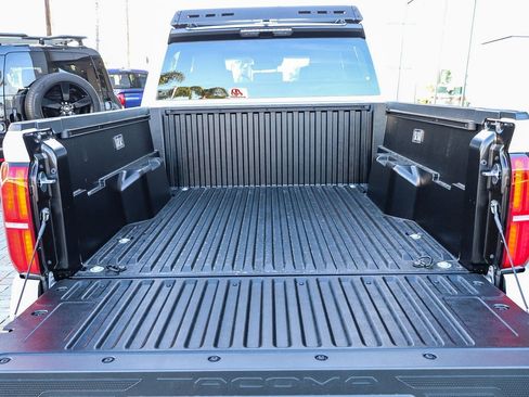 Used 2026 Toyota Tacoma SR5 image 15