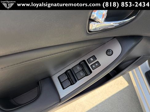 Used 2008 Nissan Altima Hybrid Sedan w/ Technology Pkg image 19