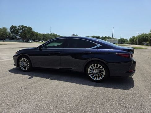 Used 2024 Lexus ES 350 Ultra Luxury w/ Accessory Package (Z1) FWD image 5