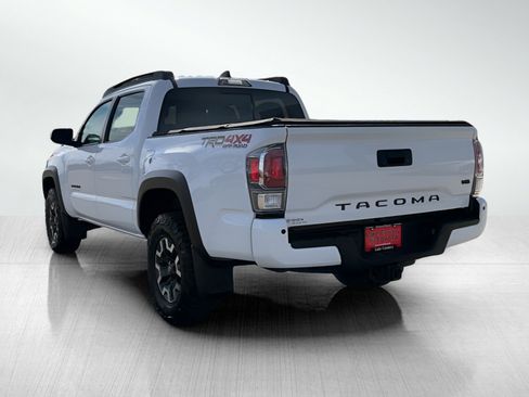 Used 2020 Toyota Tacoma TRD Off-Road w/ TRD Premium Off Road Package image 3