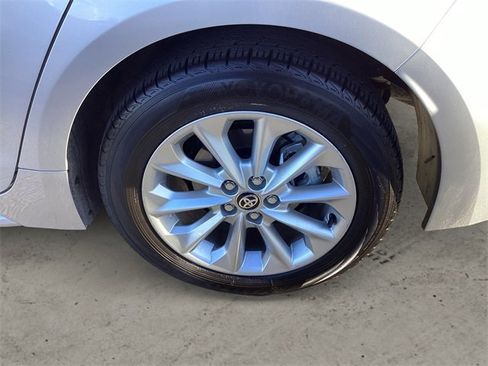 Certified 2022 Toyota Corolla LE w/ LE Premium Package image 14