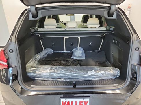 Used 2025 BMW X3 xDrive30i w/ Premium Package image 10