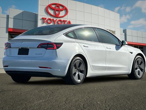 Used 2022 Tesla Model 3 Long Range image 3