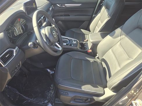 New 2025 MAZDA CX-5 AWD 2.5 S w/ Premium Plus Pkg image 6