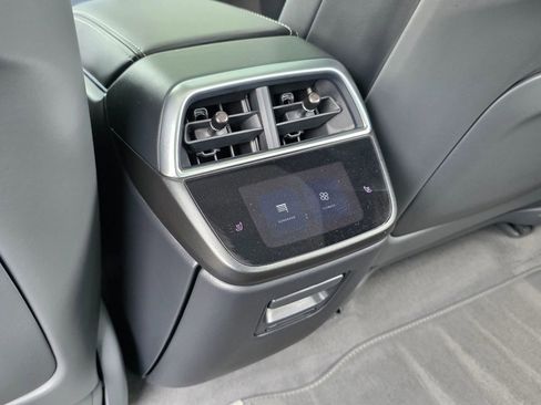 Used 2024 Lucid Air Touring AWD/4WD image 34