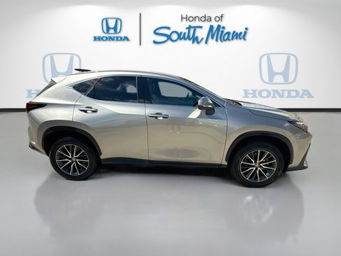Used 2024 Lexus NX 250 FWD w/ Cold Area Package image 8