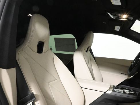 Used 2026 BMW iX xDrive45 image 32