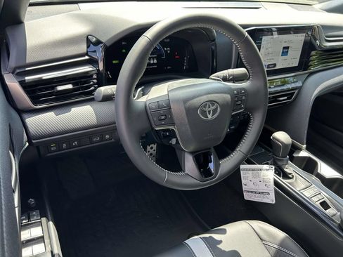 New 2026 Toyota Camry SE FWD image 12
