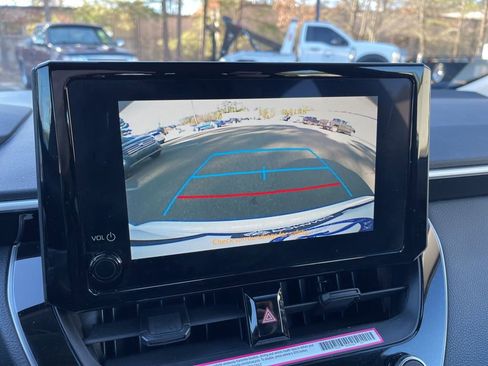 Used 2024 Toyota Corolla LE image 11