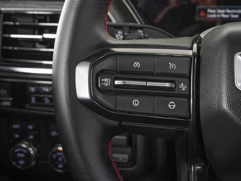 Used 2026 GMC Yukon XL AT4 Ultimate image 23