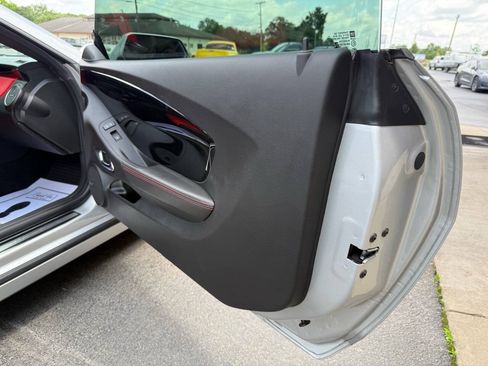 Used 2015 Chevrolet Camaro SS w/ Commemorative Special Edition RWD image 37