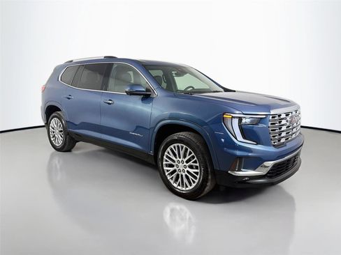 Used 2025 GMC Acadia Denali w/ LPO, Floor Liner Package AWD/4WD image 4