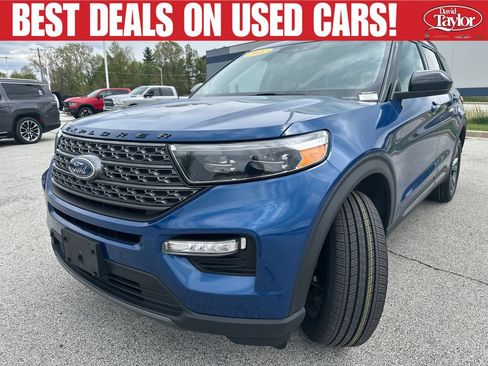 Used 2022 Ford Explorer XLT w/ Equipment Group 202A AWD/4WD image 8