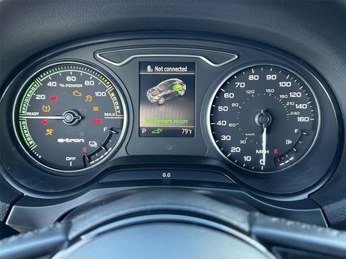 Used 2017 Audi A3 e-tron Premium image 29