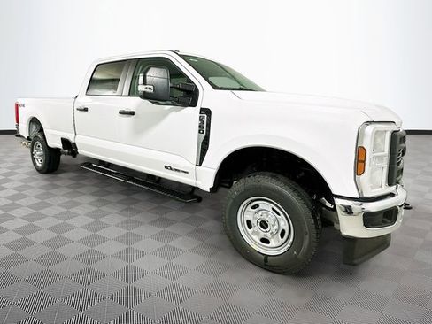 New 2026 Ford F350 XL w/ XL Chrome Package image 3