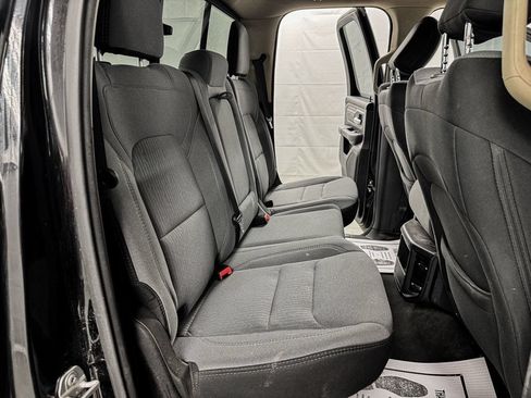 Used 2020 RAM 1500 Big Horn AWD/4WD image 9