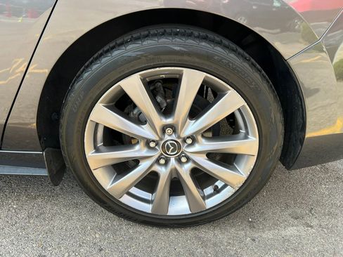 Used 2019 MAZDA MAZDA3 Sedan w/ Select Package image 12