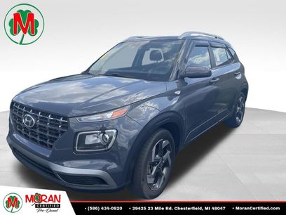 Used 2023 Hyundai Venue SEL